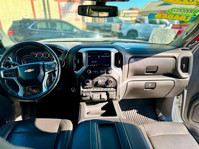 $33695 : 2019 Silverado 1500 4X4 LTZ image 9