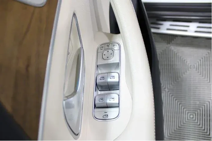 $37898 : Mercedes-Benz GLS 2021 AWD G image 6