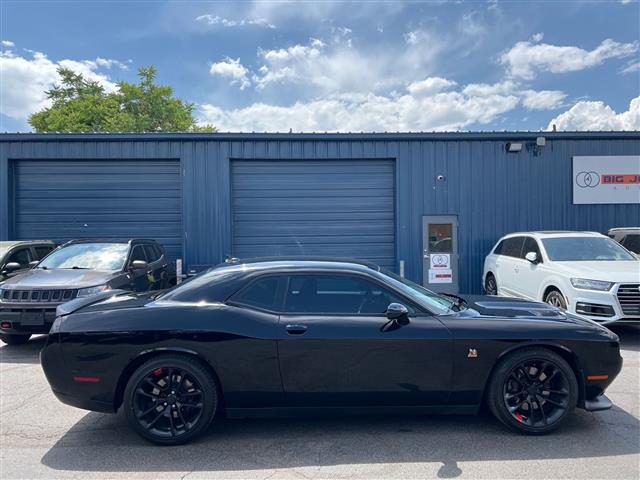 $39888 : 2021 Challenger R/T Scat Pack image 2