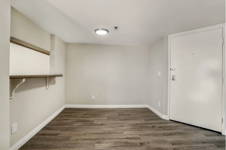 $1895 : Apt 1 Recamara/Parking Gratis image 3