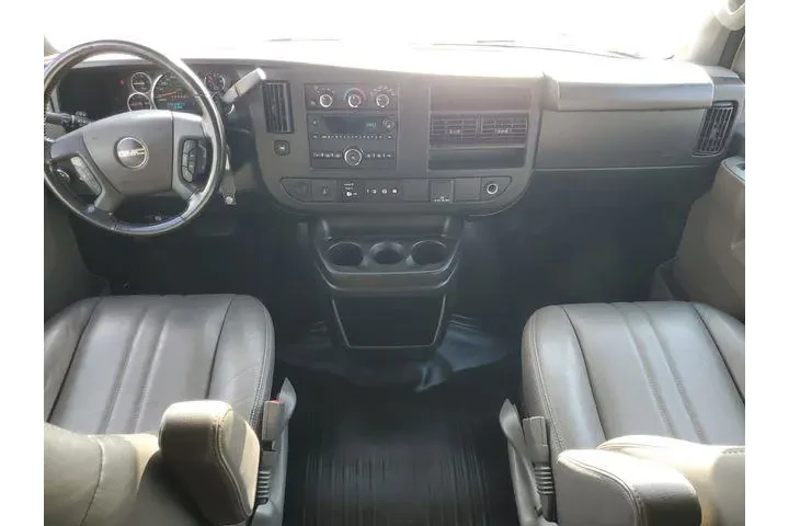 $23591 : GMC Savana 2023 2500 3dr Ext image 8