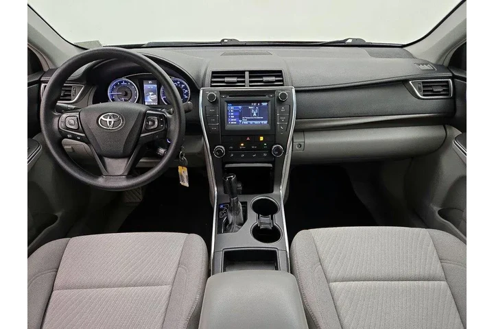 $16998 : Toyota Camry 2016 LE 4dr Sed image 9