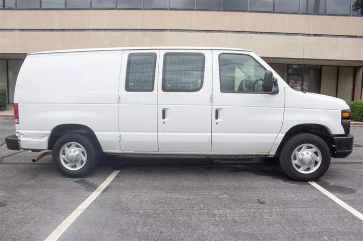 $9900 : 2014 FORD E150 CARGO2014 FORD image 4