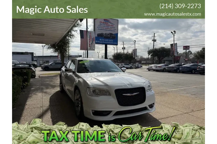 $19999 : 2019 300 Limited image 2