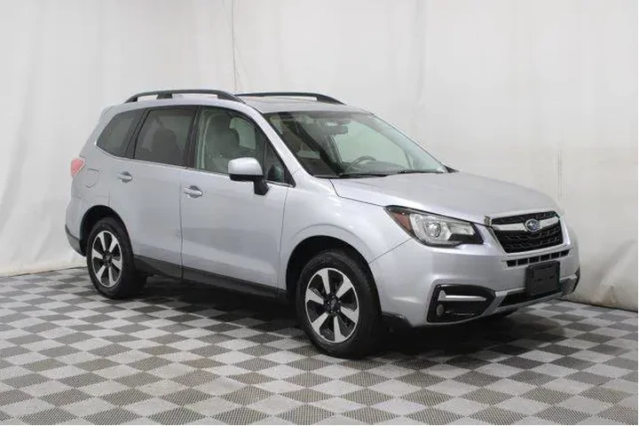 $24951 : Subaru Forester 2018 AWD 2.5 image 1