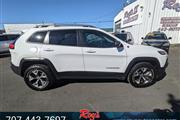 $14995 : 2017 Cherokee Trailhawk 4WD S thumbnail