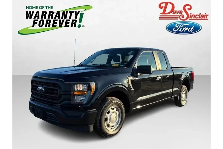 $27888 : Ford F-150 2023 4x2 XL 4dr S image 1