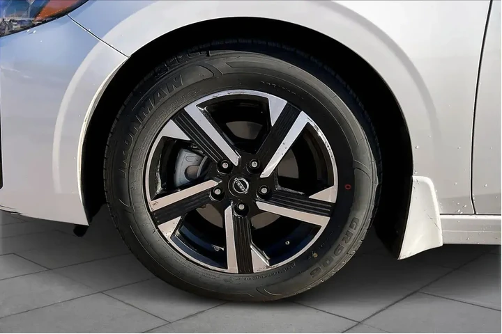 $19250 : Nissan Sentra 2024 SV 4dr Se image 10