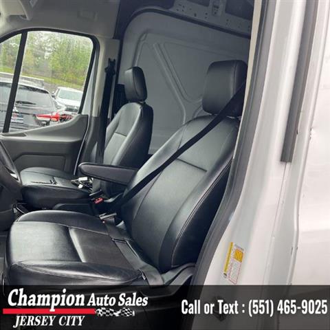 Used 2022 Transit Cargo Van T image 10