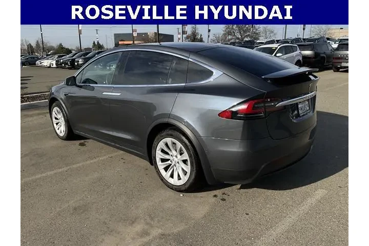 $35992 : Tesla Model X 2019 AWD Long image 3