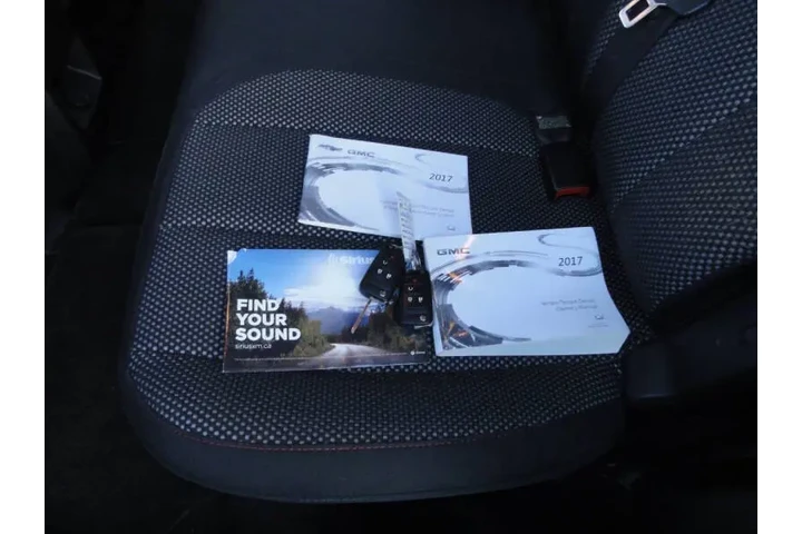 $9950 : 2017 GMC Terrain SLE-2 image 3