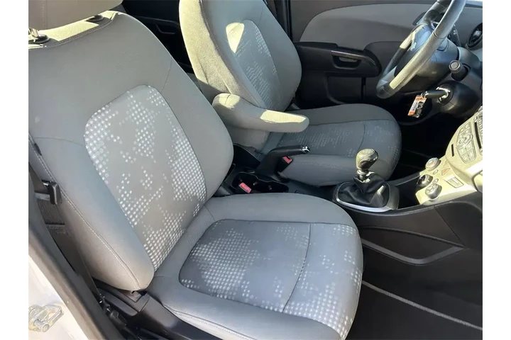 $7995 : Chevrolet Sonic 2012 LS 4dr image 10