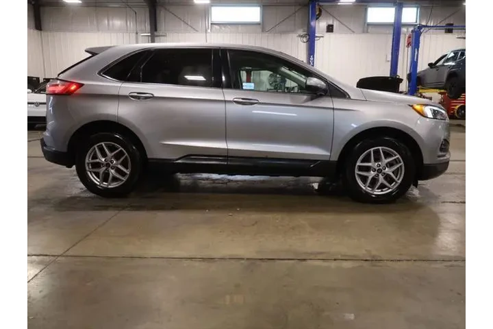 $21077 : Ford Edge 2023 AWD SEL 4dr C image 10