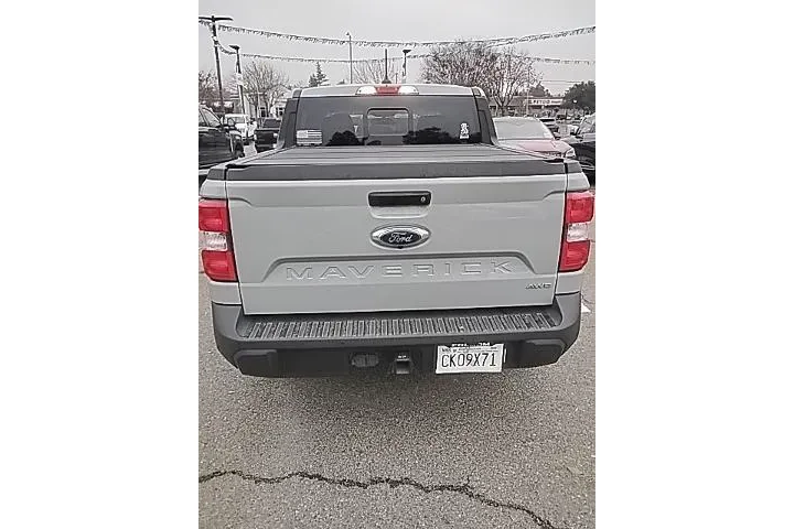 $27988 : Ford Maverick 2022 AWD XL 4d image 2