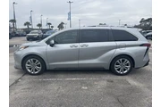 $34296 : Toyota Sienna 2021 Platinum thumbnail