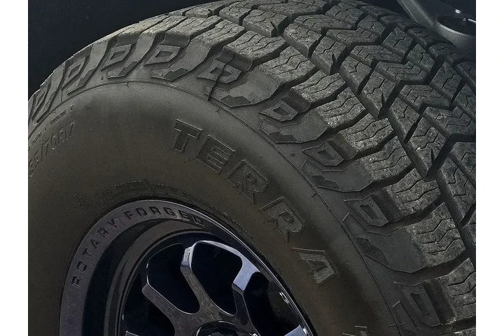 $39575 : GMC Sierra 1500 2020 4x4 SLT image 10