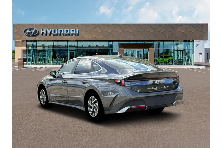 $28988 : Hyundai SONATA Hybrid 2026 B image 5