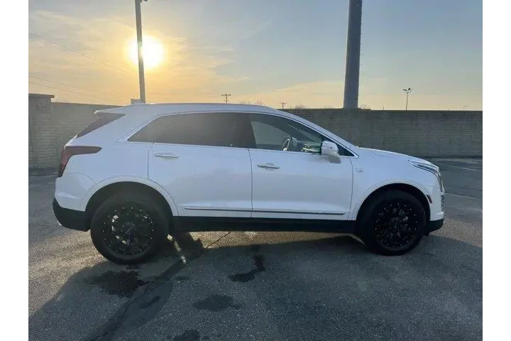 $27982 : Cadillac XT5 2021 4x4 Luxury image 8