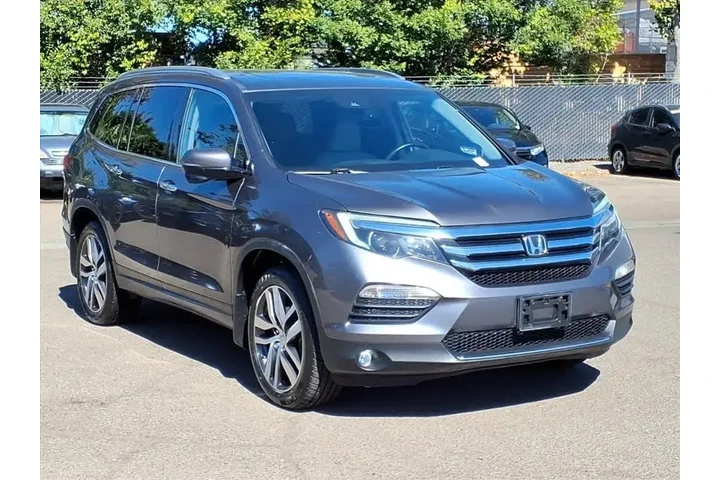 $23981 : Honda Pilot 2017 AWD Touring image 3
