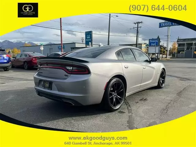 2017 DODGE CHARGER R/T SEDAN image 8