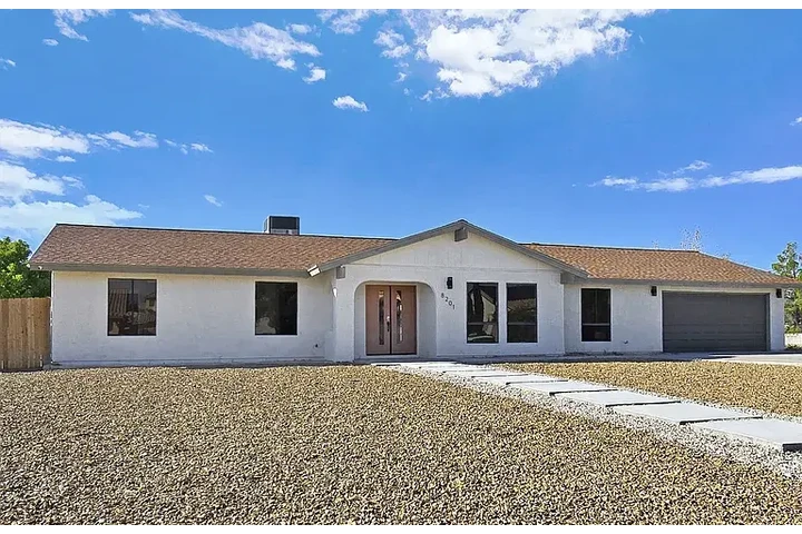 $1750 : HOUSE FOR RENT IN LAS VEGAS image 1