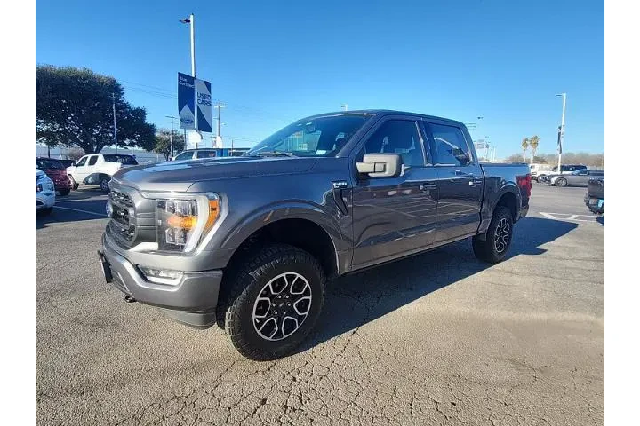 $31999 : Ford F-150 2021 4x4 XL 4dr S image 6