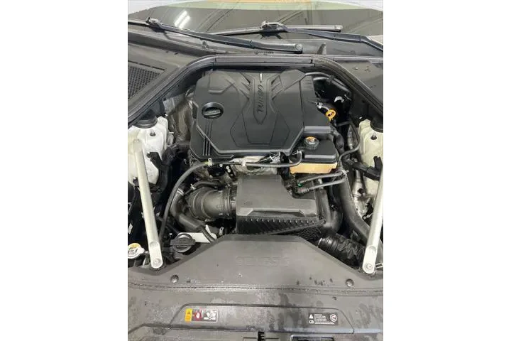 $29847 : Genesis G80 2022 2.5T 4dr Se image 8