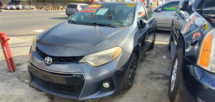 $1500 : Corollas image 5