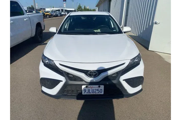 $26500 : Toyota Camry 2024 SE 4dr Sed image 2