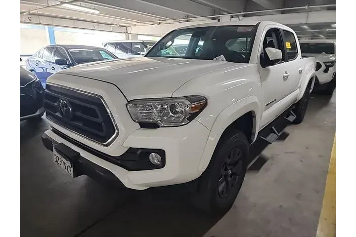 $33995 : Toyota Tacoma 2023 4x2 SR5 V image 4