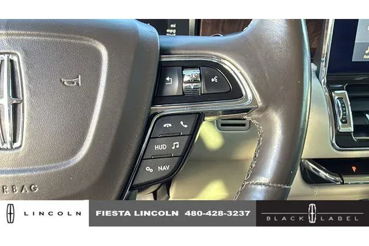 $32718 : Lincoln Navigator 2019 4x4 R image 10