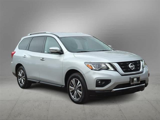 $21270 : Pre-Owned 2020 Nissan Pathfin image 7