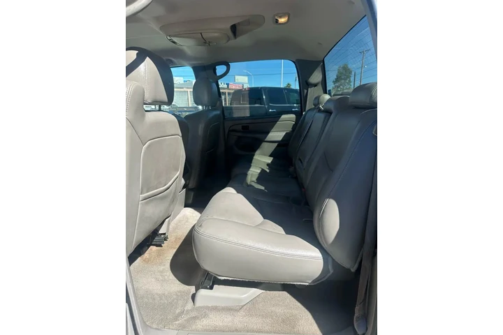 $10495 : 2005 CHEVROLET SILVERADO 1500 image 1