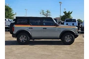 $30400 : Ford Bronco 2021 4x4 Base 4d thumbnail