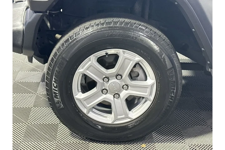 $21250 : Jeep Wrangler 2019 4x4 Sport image 9