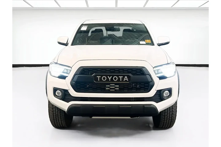 $39998 : Toyota Tacoma 2023 4x4 TRD O image 1