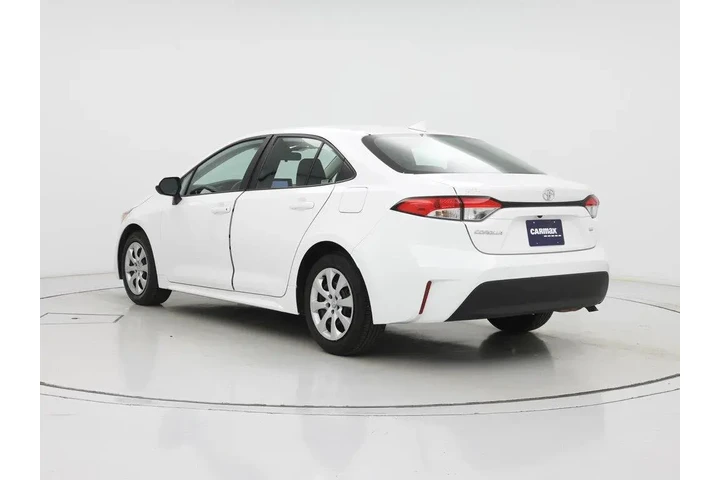 $20998 : Toyota Corolla 2024 LE 4dr S image 2