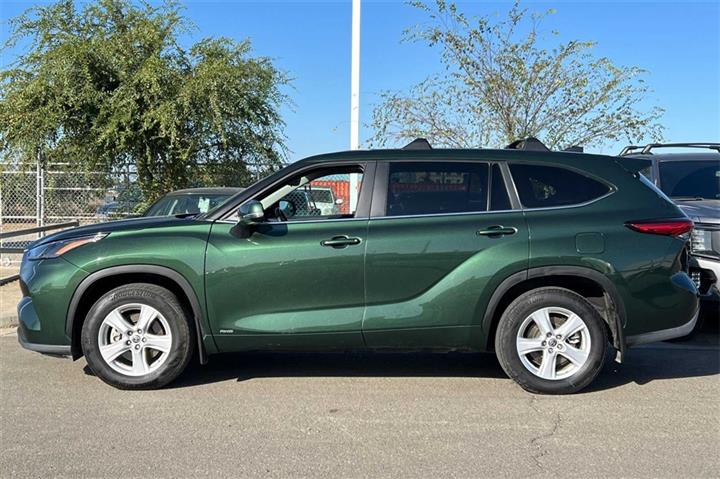 $39980 : Highlander Hybrid LE image 9