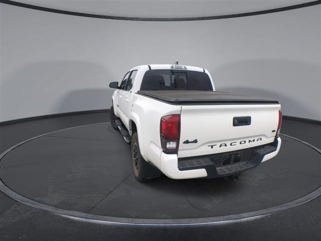 $35500 : PRE-OWNED 2022 TOYOTA TACOMA image 7