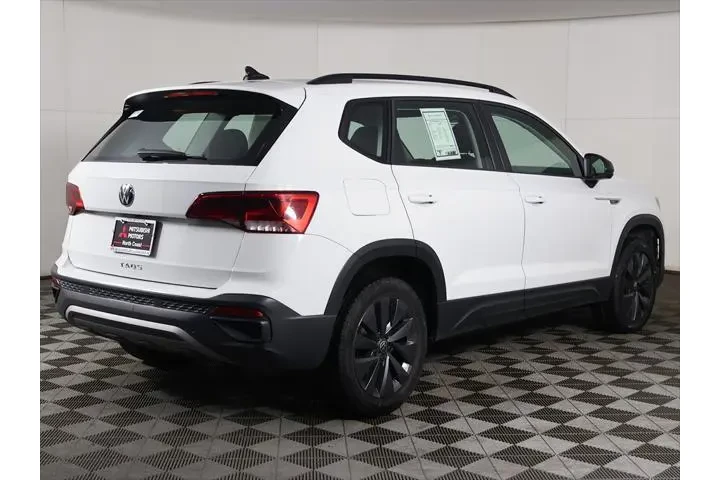 $16393 : Volkswagen Taos 2024 S 4dr S image 9