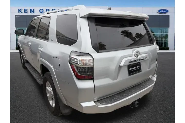 $28200 : Toyota 4Runner 2018 4x2 SR5 image 3