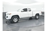 $25998 : Toyota Tacoma 2022 4x2 TRD S thumbnail