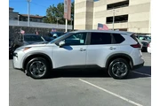 $21998 : Nissan Rogue 2024 AWD SV 4dr thumbnail