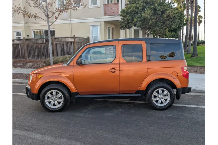 $10988 : 2006 Element EX-P image 9