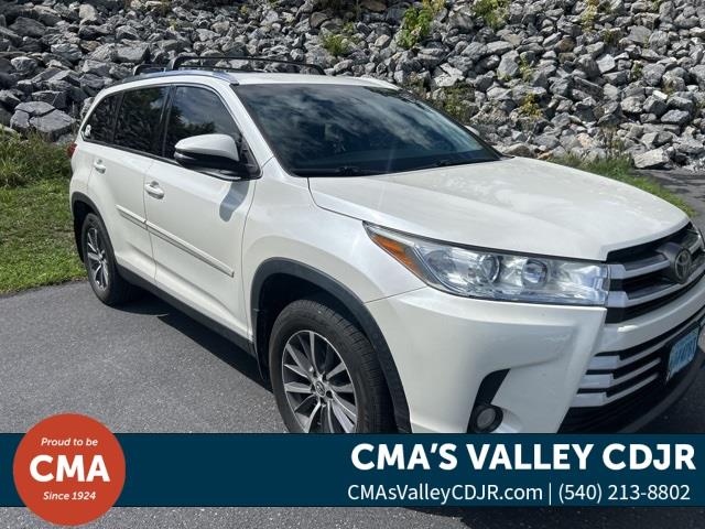 $28998 : PRE-OWNED 2019 TOYOTA HIGHLAN image 1