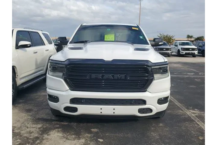 $33997 : Ram 1500 2021 4x4 Laramie 4d image 2