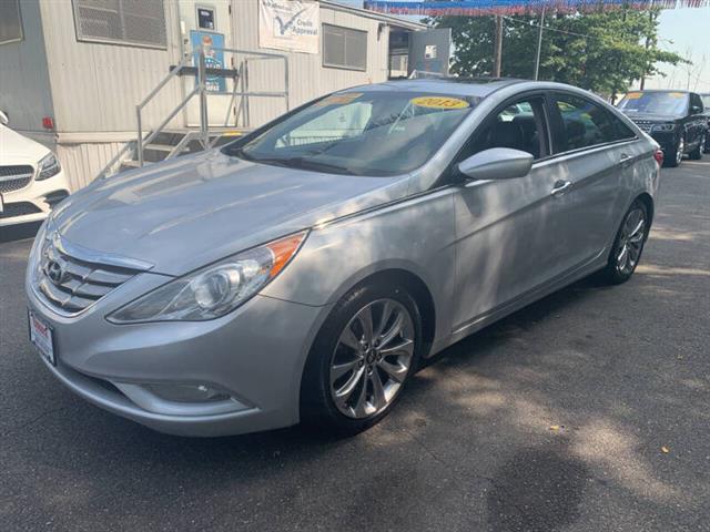 $8499 : 2013 Sonata SE image 3