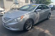 $8499 : 2013 Sonata SE thumbnail