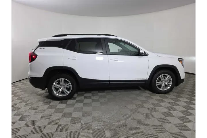 $22400 : GMC Terrain 2023 AWD SLE 4dr image 9