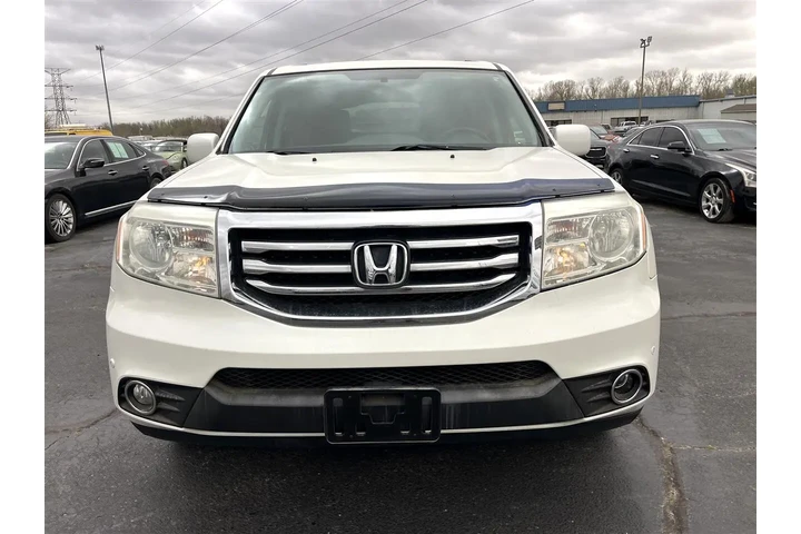 $11995 : 2015 Pilot Touring 2WD 5-Spd image 8